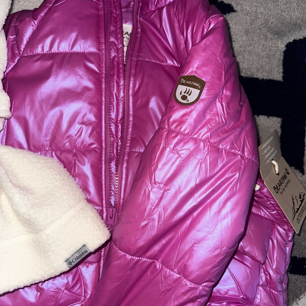 New BearPaw & Columbia Kids Pink Puffer Winter Jacket 6x Hat Gloves - Picture 2 of 3